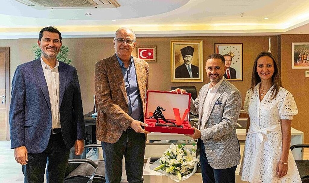 Vestel'den 'Filenin Sultanları'na ziyaret