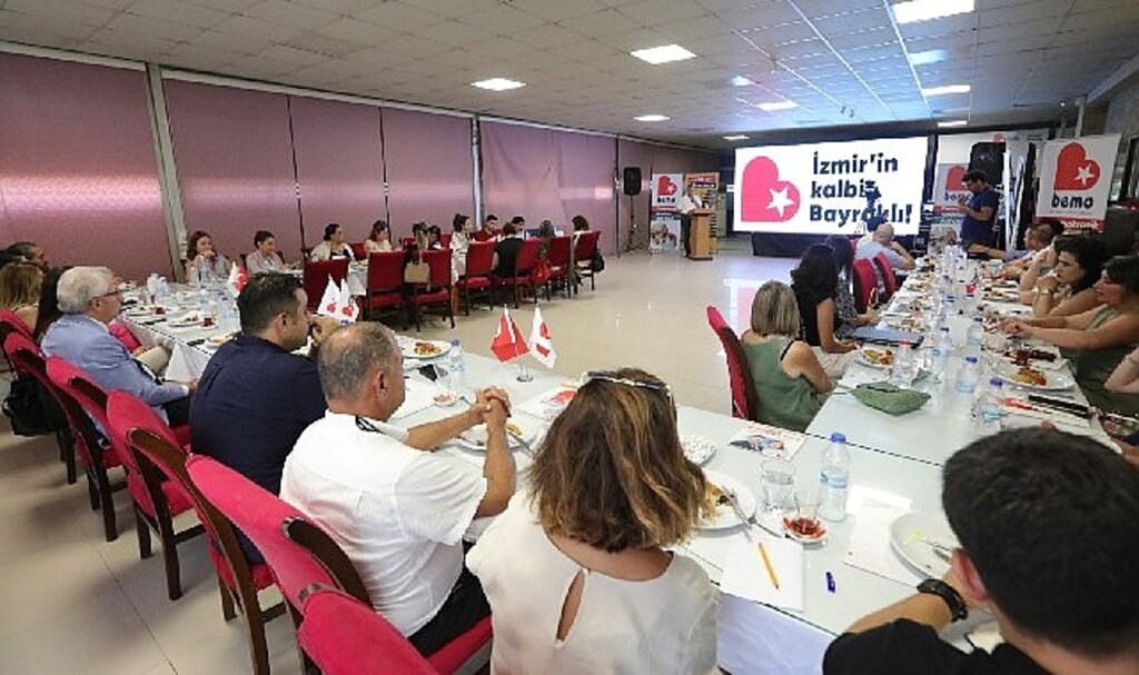 Yerel Yönetimler Eğitim Kurulu Bayraklı'da toplandı