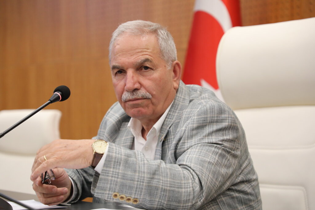 BAŞKAN DEMİRTAŞ, İLÇEMİZDE İHTİYAÇ SAHİBİ AİLELERİMİZİN YARALARINI SARIYORUZ