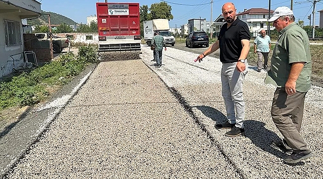 Togar asfalt çalışmalarını yerinde inceledi