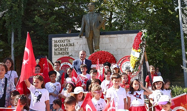 Çankaya'da Zafer Coşkusu Atapark'ta düzenlenen törenle başladı