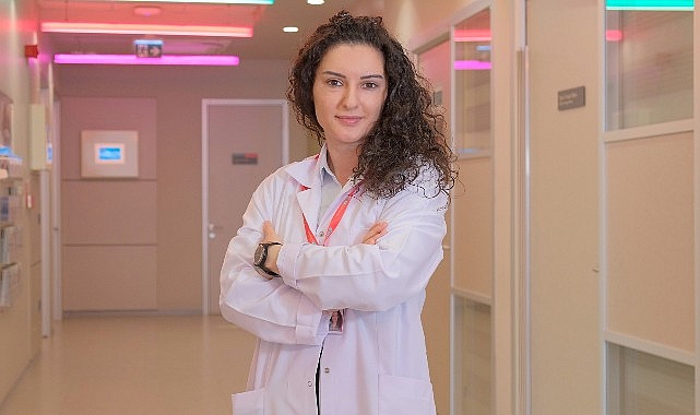 Dijitalleşme aramıza girdi, duygusal bağlar ve derin ilişkiler azalıyor