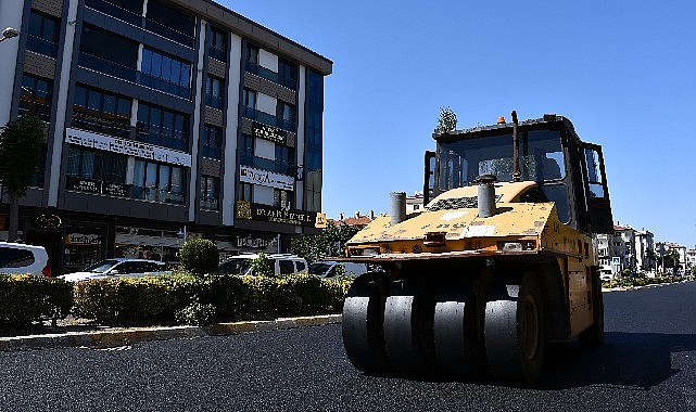 İstasyon Caddesi'nde çalışmalar sürüyor