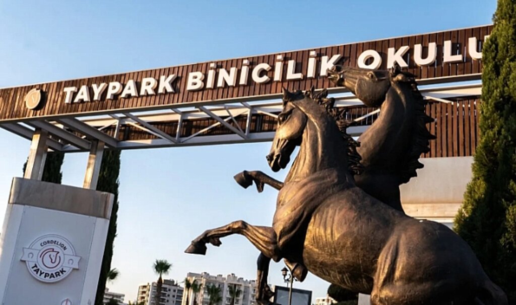 Karşıyaka'da 20 bin çocuk binicilik sporuyla tanıştı