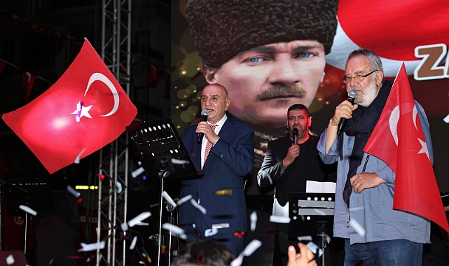 Keçiören Belediyesi tarafından 30 Ağustos Zafer Bayramı'nı konserle kutlandı