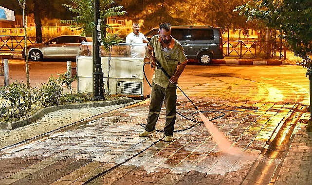 Kemalpaşa'da temizlik çalışmaları hız kesmiyor