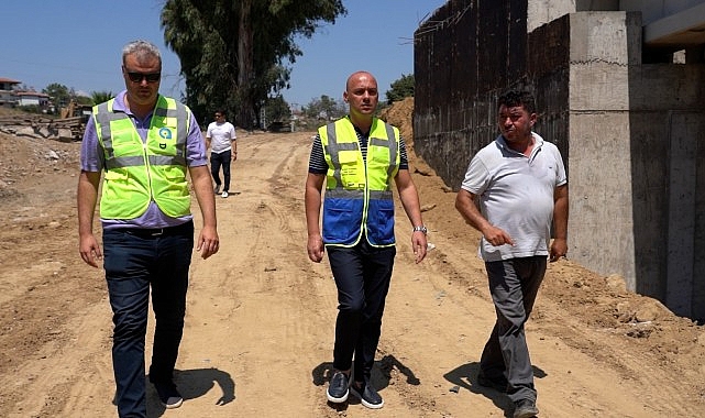 Naras Köprüsü'nde çalışmalar sürüyor