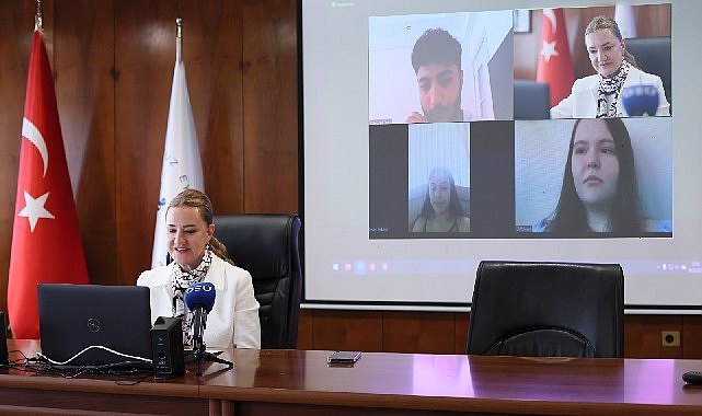 Rektör Hotar, DEÜ'nün 'İlk' öğrencileriyle buluştu