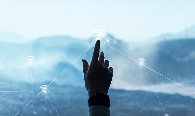 Schneider Electric, Akıllı Varlık Optimizasyonu ve Bakımda IoT Devrimini Başlatıyor