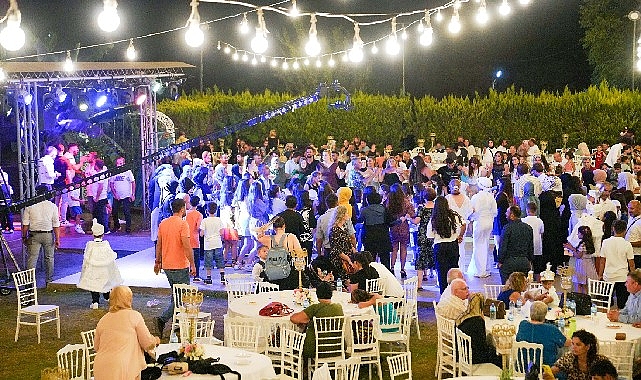 Seferihisar'da toplu sünnet şöleni coşkusu