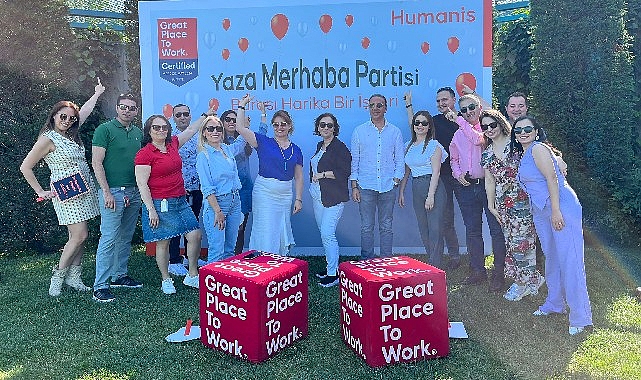 Türkiye'nin en hızlı büyüme kaydeden ilaç şirketi Humanis, Great Place to Work® sertifikası aldı