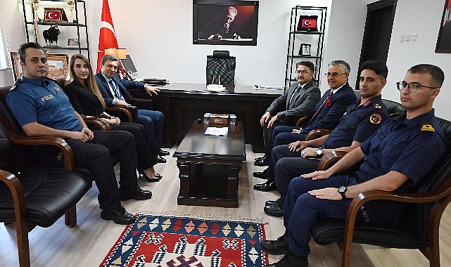 Vali Şahin, Kemer'i ziyaret etti