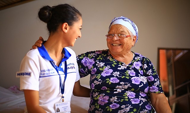 Vatandaşların Sağlığı için Büyükşehir Ekipleri Evlere Misafir Oluyor