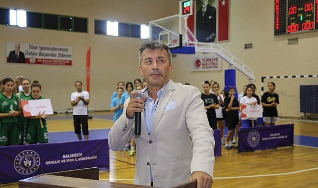 Yıldızlar Ligi Çeyrek Final Heyecanı Burhaniye'de Yaşanıyor