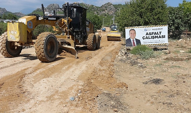 Antalya Büyükşehir'den Serik kırsalına asfalt