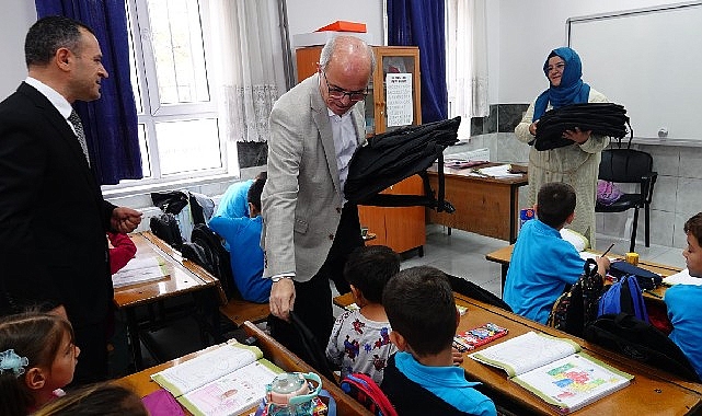 Bu Yılda İlk Okul Çantası Çumra Belediyesi'nden