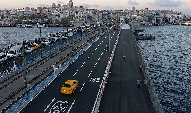 Galata Köprüsü'ndeki çalışma planlanandan önce bitirildi