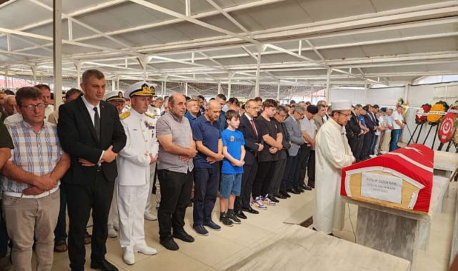 Kaymakan özdemir son yolculuğuna Gölcük'ten uğurlandı