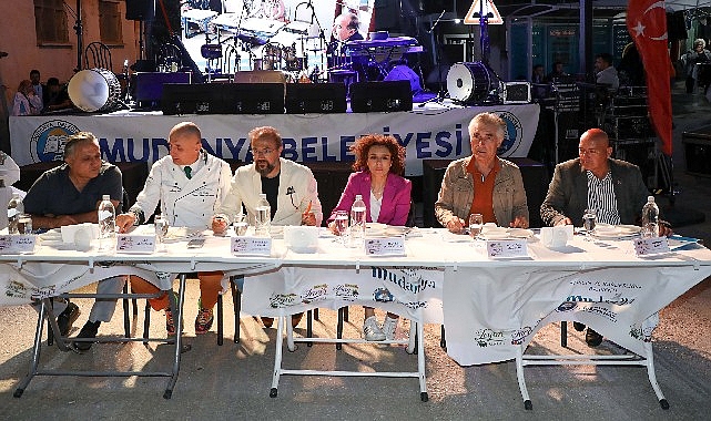 Mürsel İncir Şenliği'nde Buluştu