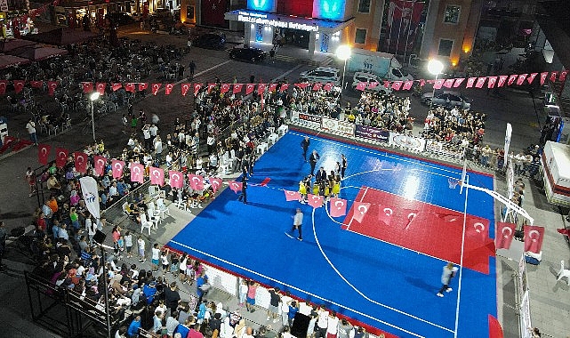 Mustafakemalpaşa'nın markası Tatlıtop Basketbol Şenlikleri başladı