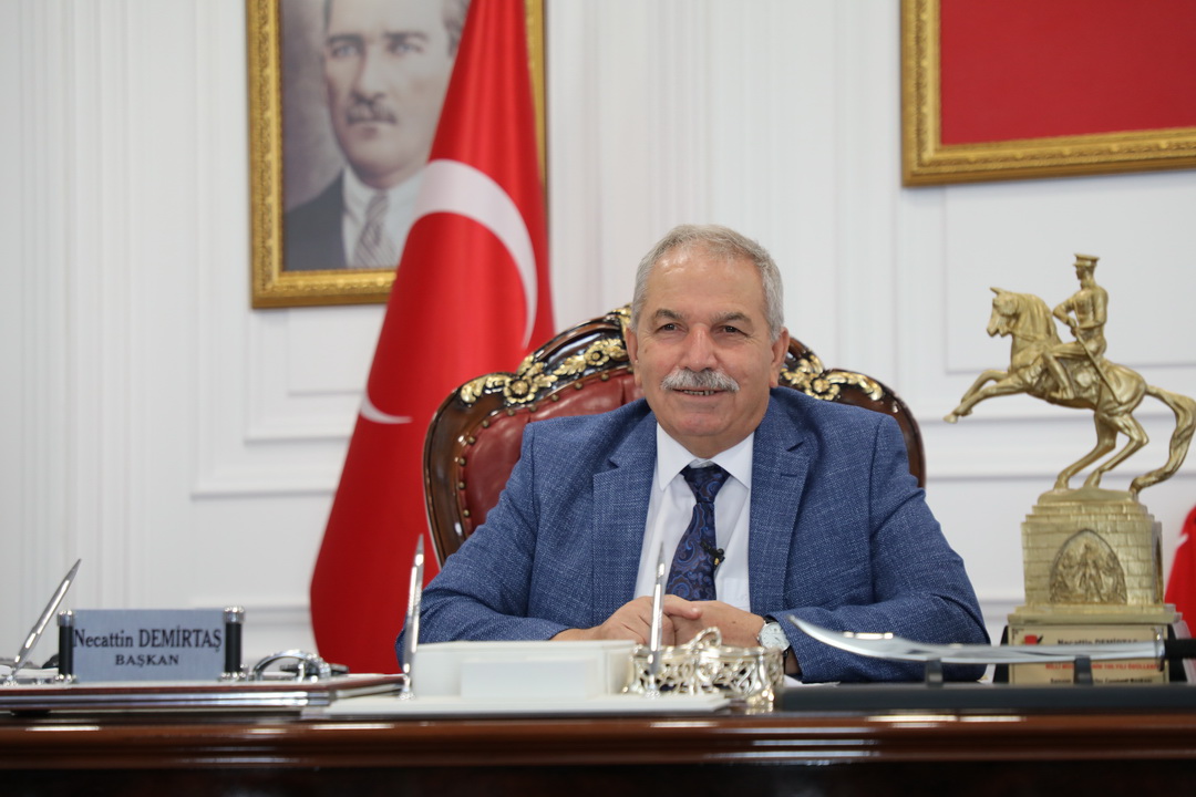 BAŞKAN DEMİRTAŞ KREŞ AÇILIŞINA TÜM HALKI DAVET ETTİ