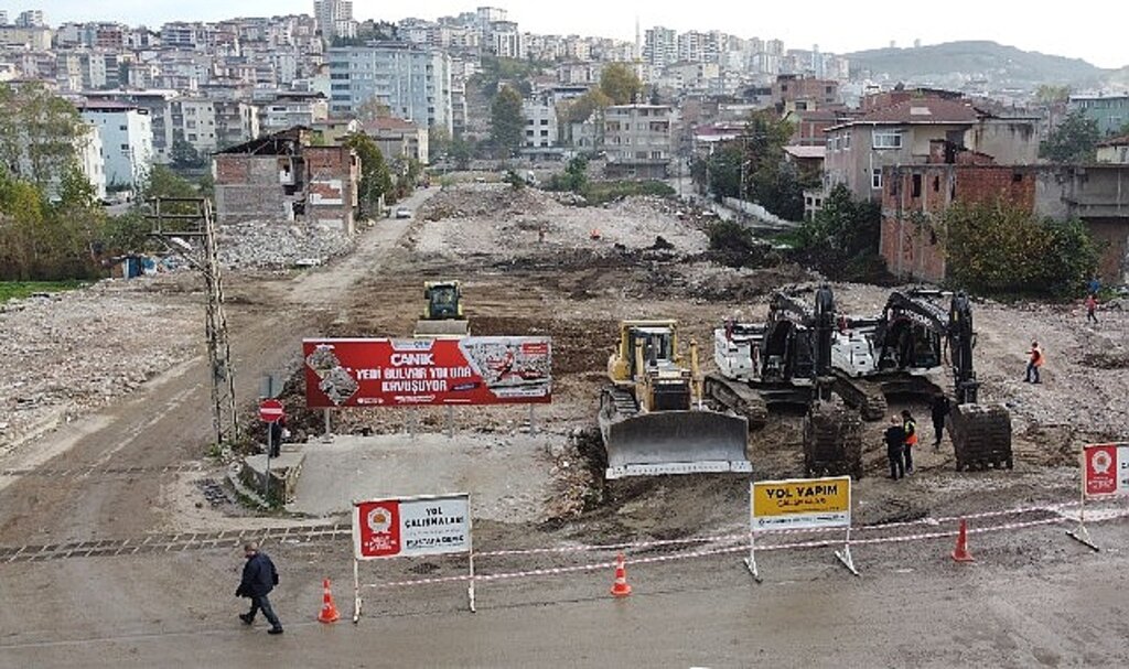 Canik Yeni Bulvar Yolu'na Kavuşuyor