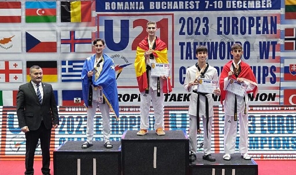 16 yaşında İzmir'e Avrupa'dan bronz madalya getirdi