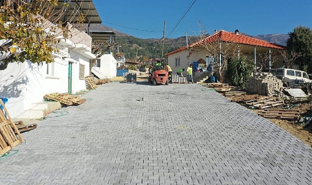 Aydın Büyükşehir Belediyesi Buharkent'i baştan aşağı yeniliyor