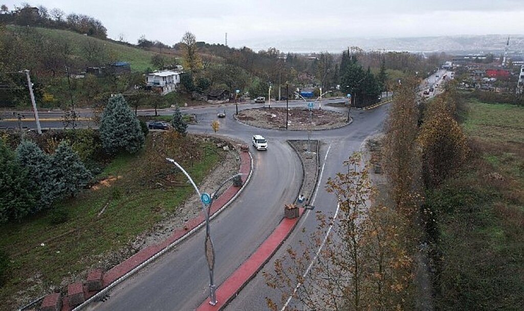 Başiskele'deki yeni kavşakla trafiğe düzen geldi