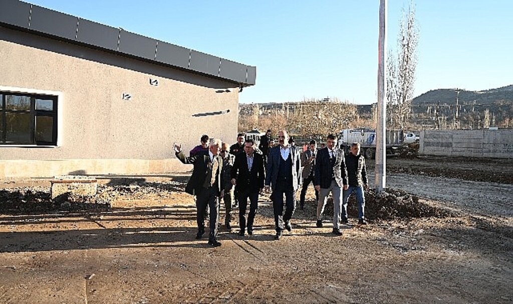 Başkan Altay Bozkır'a Kazandırılan Otogar Binasını ve İtfaiye Merkezini İnceledi