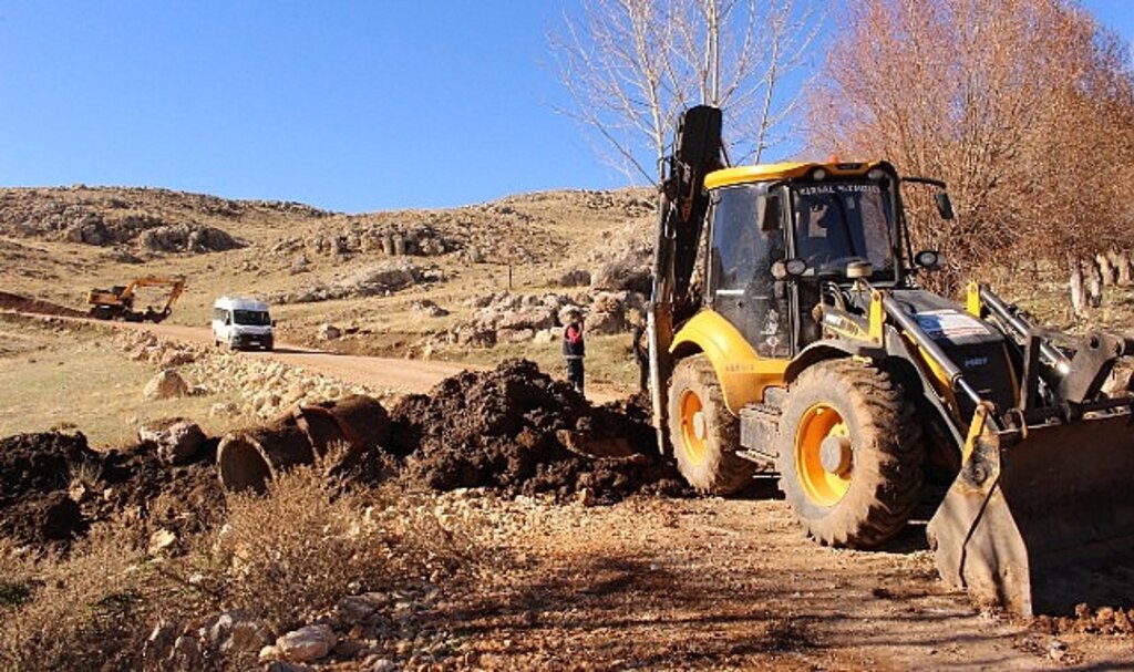 Elmalı'da 4 mahalleye ulaşım kısalacak