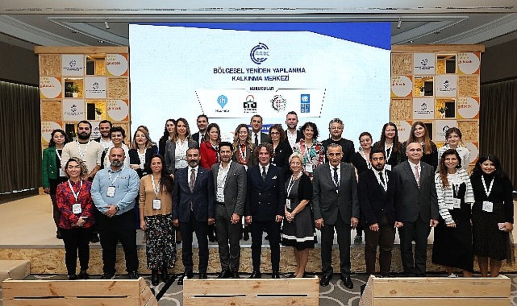 Enerjisa Enerji'den Deprem Bölgesinde 'Daha İyi Bir Gelecek İçin' Büyük Destek