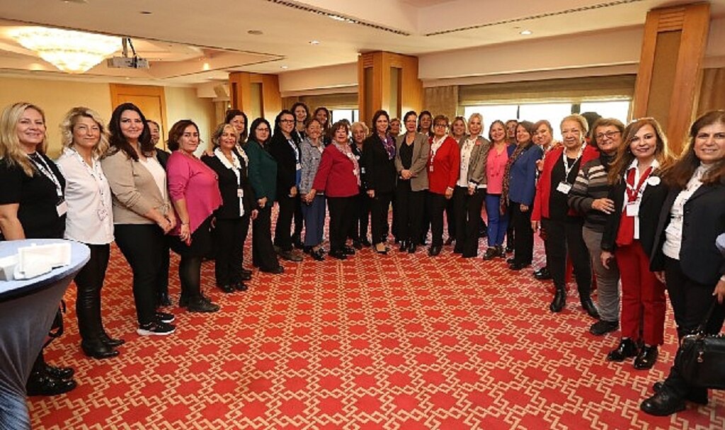 Filiz başkan izmir'de kadın adaylarla buluştu: Eşitlik için kadınlar bir adım öne !