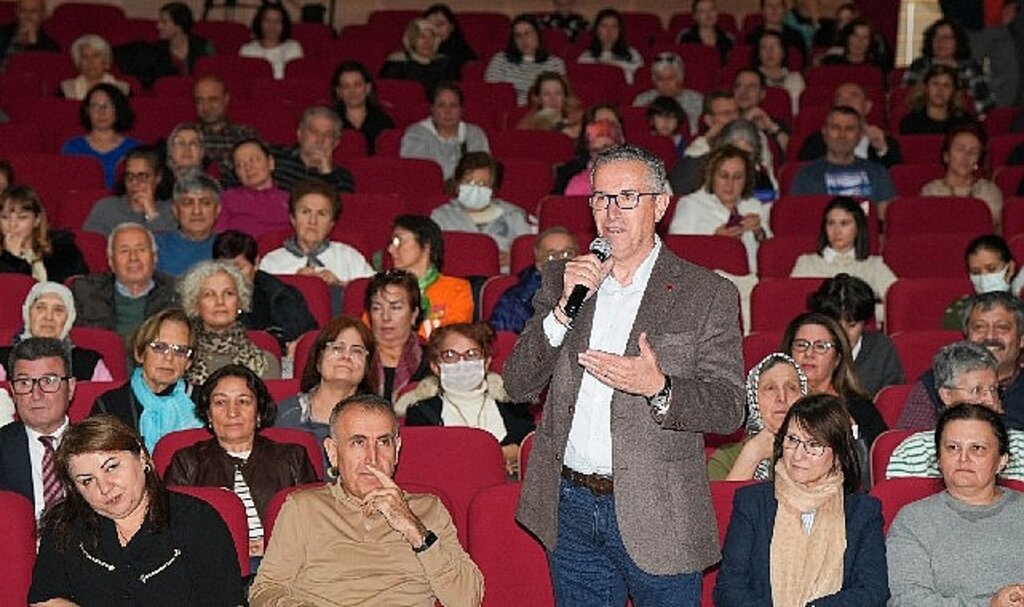 Gaziemir'de Sindirim Sistemi Sağlığı ele alındı
