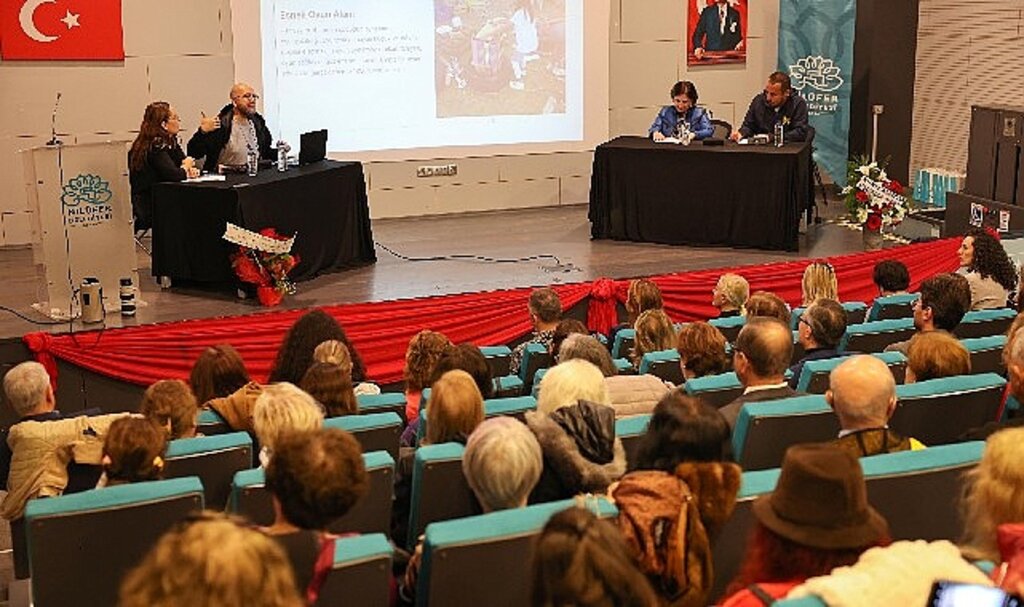 Gönüllüler Günü'nde sivil toplumun önemine dikkat çektiler