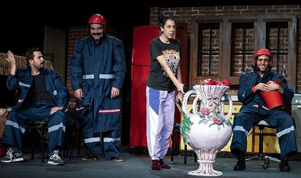 İzBBŞT Elhamra Sahnesi açıldı