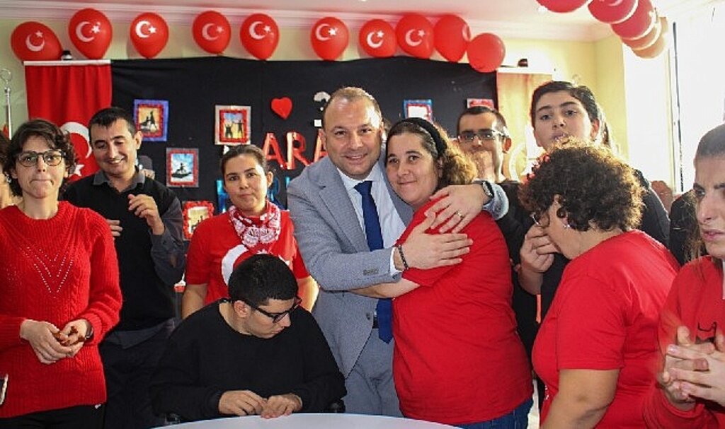 Karşıyaka'da hayata engel yok