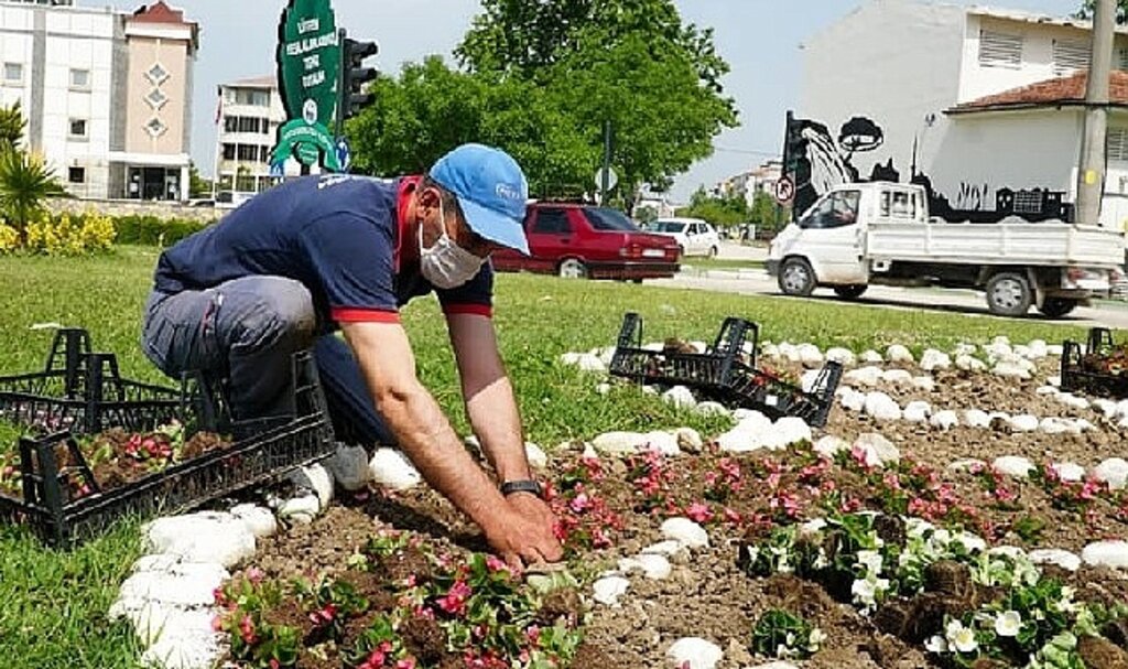 Mustafakemalpaşa'ya yemyeşil bir dokunuş