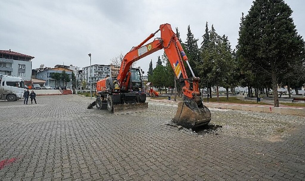 Porta Kafe 3 Sarnıç'ta ilk kepçe vuruldu