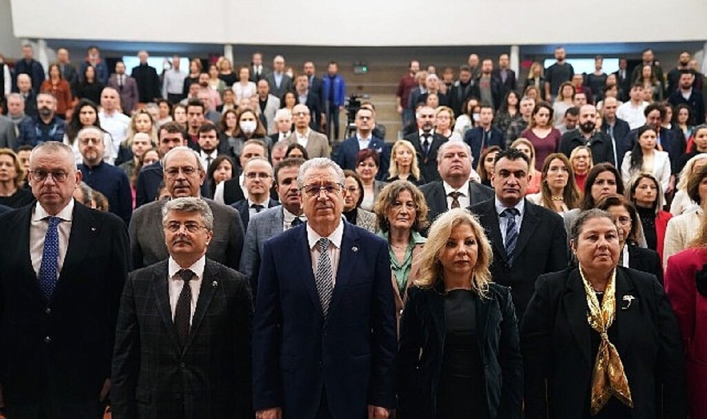Rektör Prof. Dr. Budak,