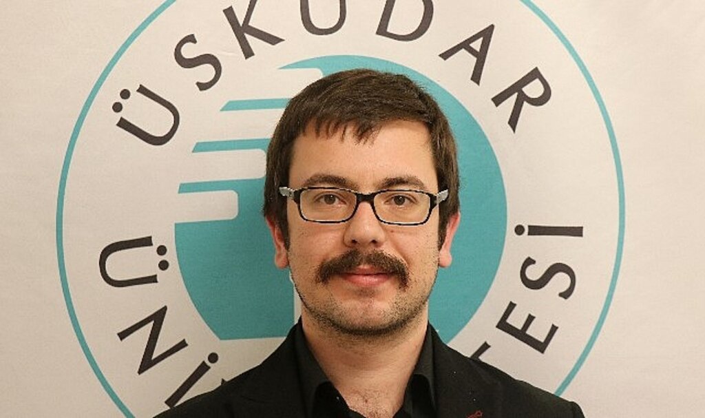 Sosyal medyada ahlaki sınırlar, son derece yüzeysel ve kaygan!