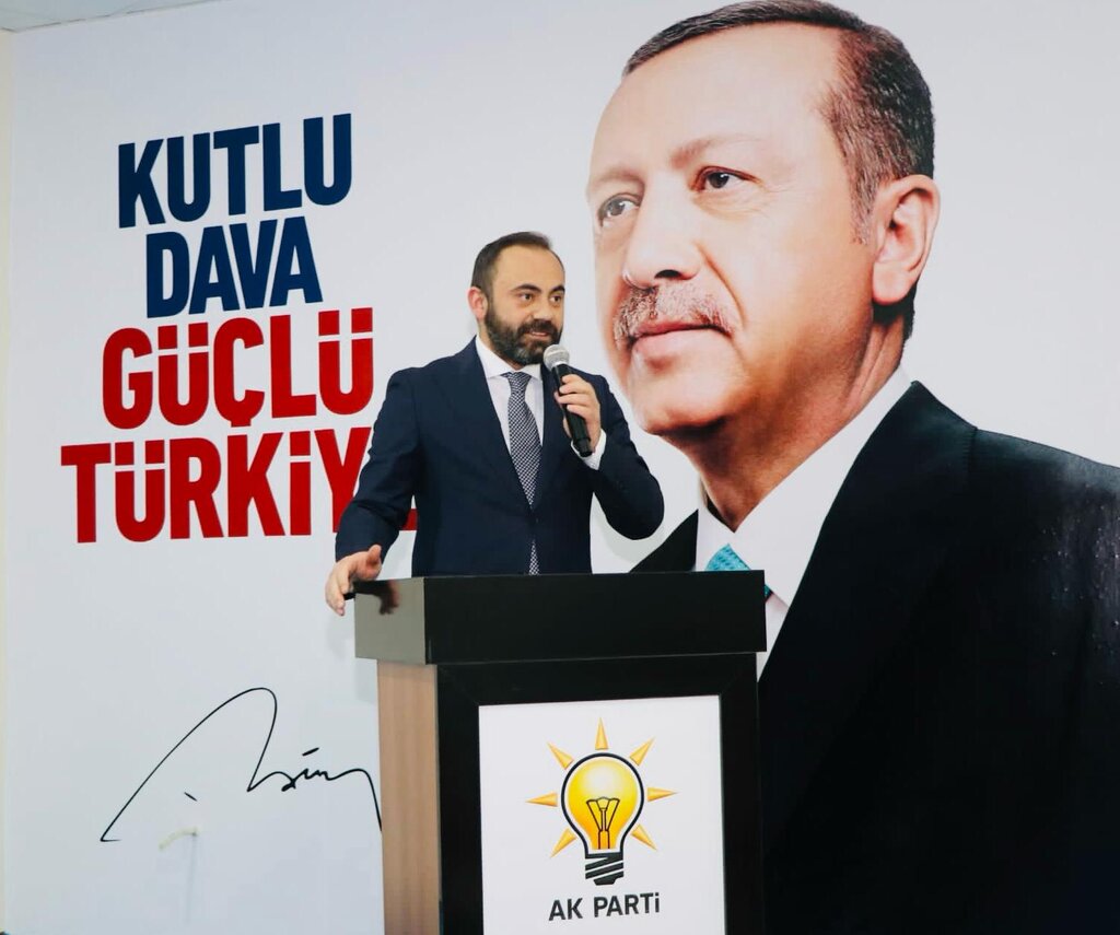 ONUR BAKIR, YAPARSA AK PARTİ YAPAR