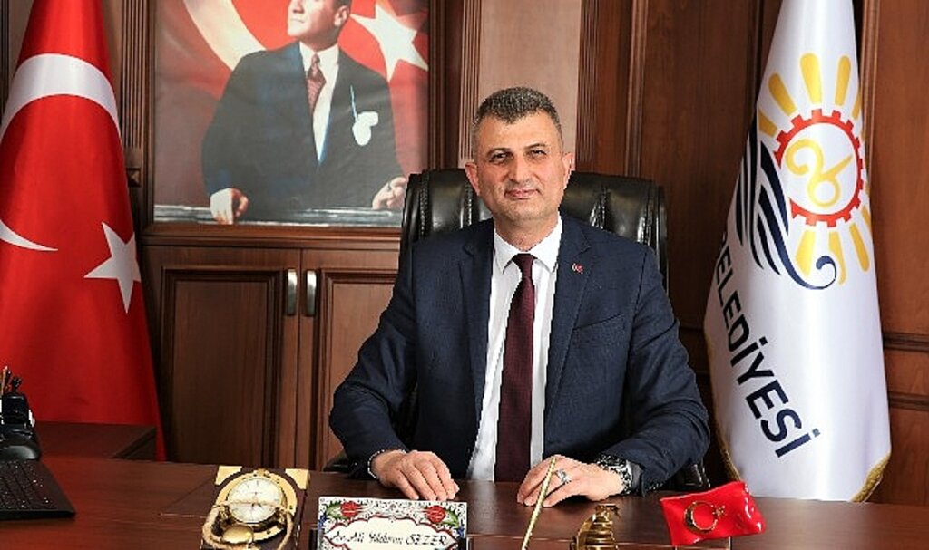 Başkan Sezer,