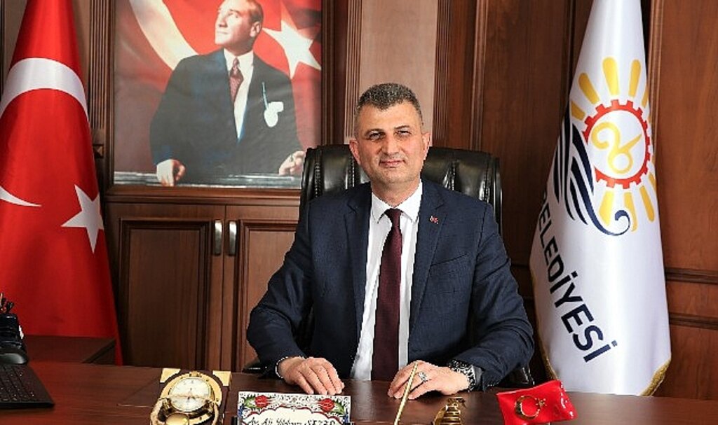 Başkan Sezer,