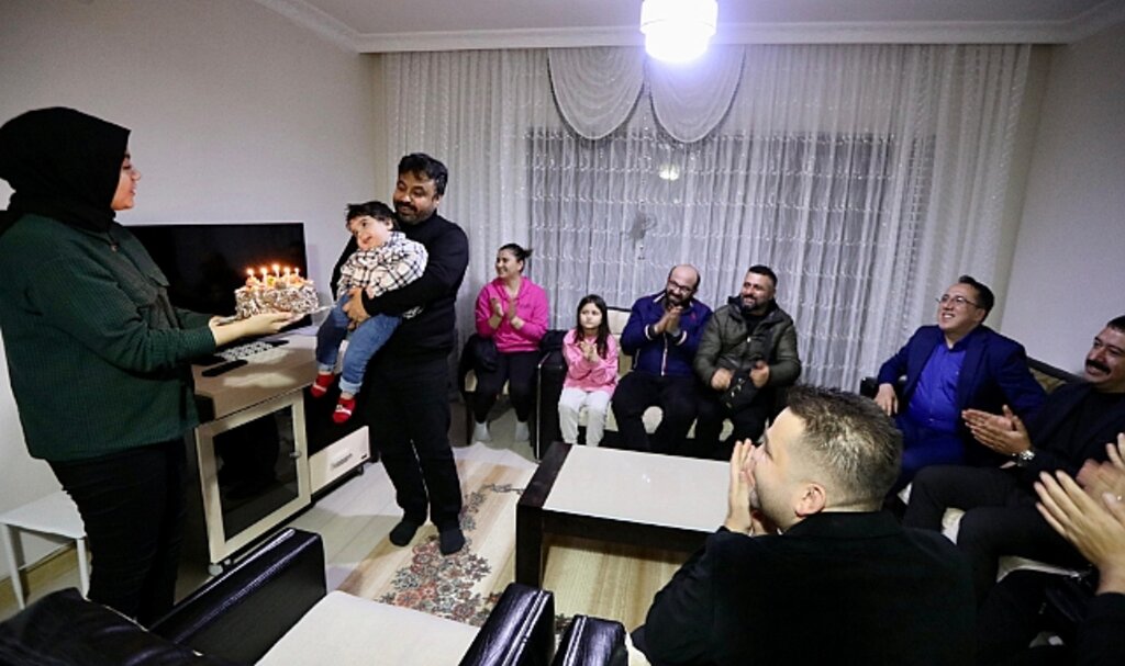 Belediye başkanı savran'dan Yusuf Eren'e doğum günü sürprizi
