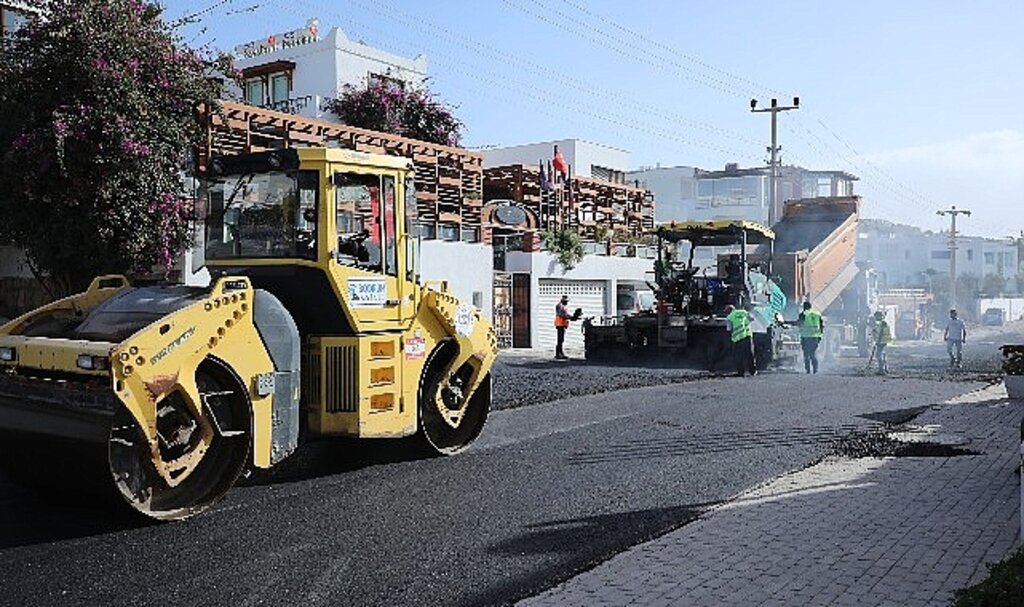 Bodrum'da 18 Bin Metre Sıcak Asfalt yapıldı
