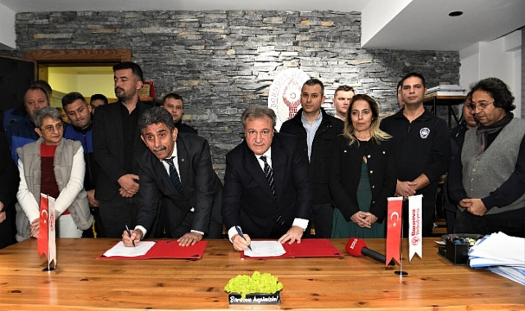 Bornova Belediyesi'nde tüm çalışanları sevindiren sözleşme