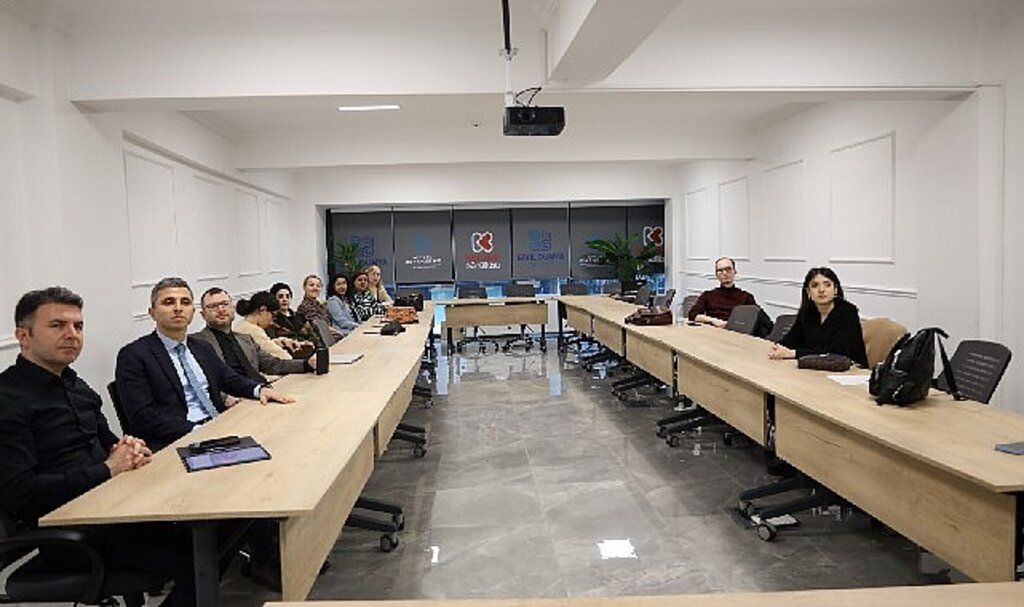 Büyükşehir'den avukatlara işaret dili eğitimi