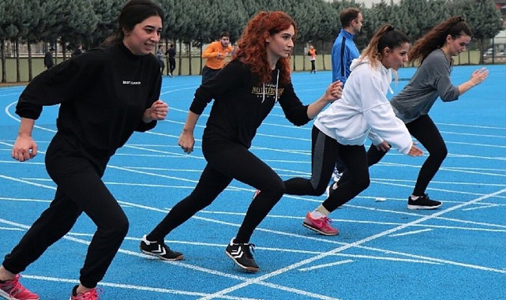 Büyükşehir'den gençlere büyük destek