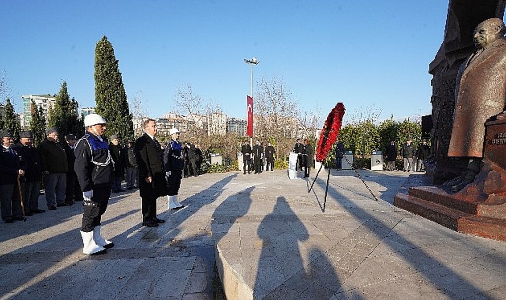 Denktaş 12. Ölüm Yıl Dönümünde Beylikdüzü'nde anıldı